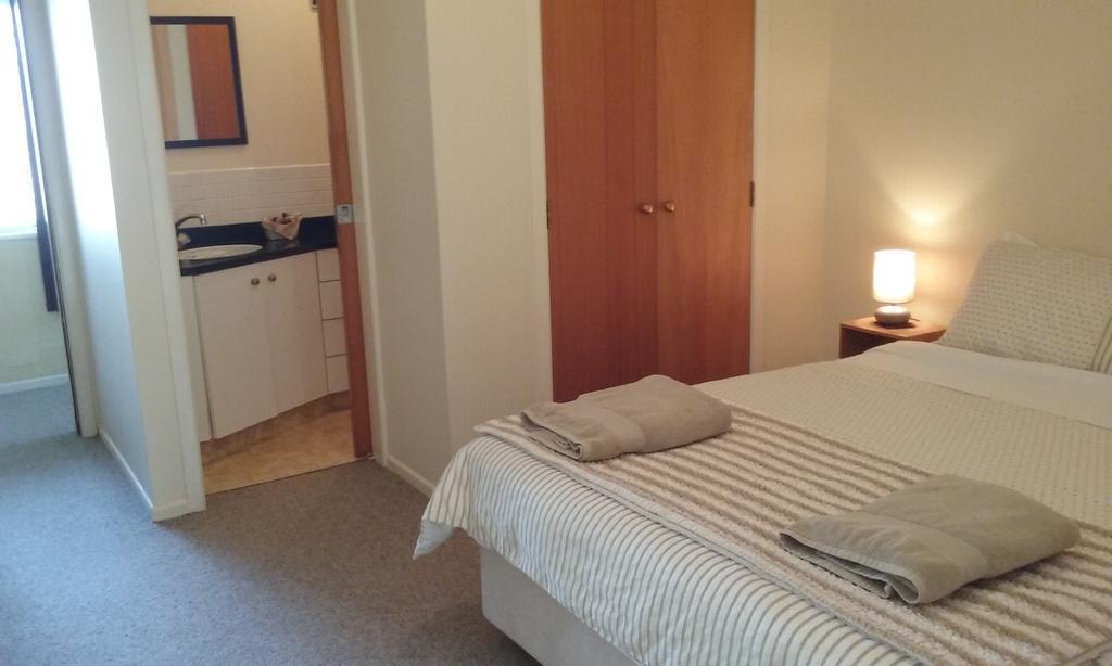 Ocean View Raglan Bed & Breakfast מראה חיצוני תמונה