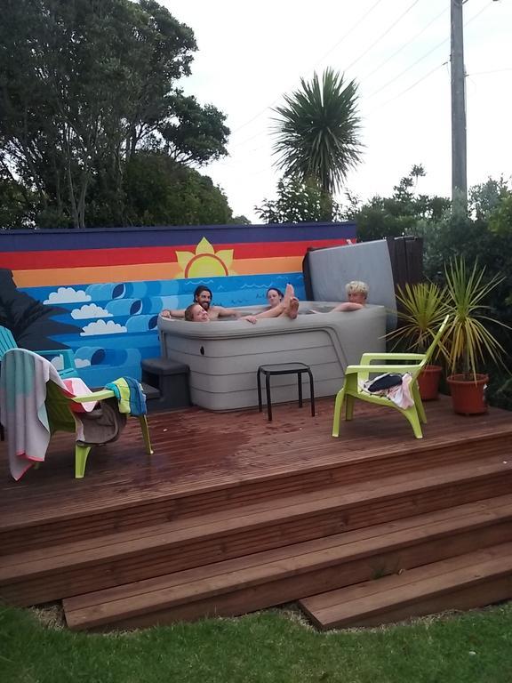 Ocean View Raglan Bed & Breakfast מראה חיצוני תמונה